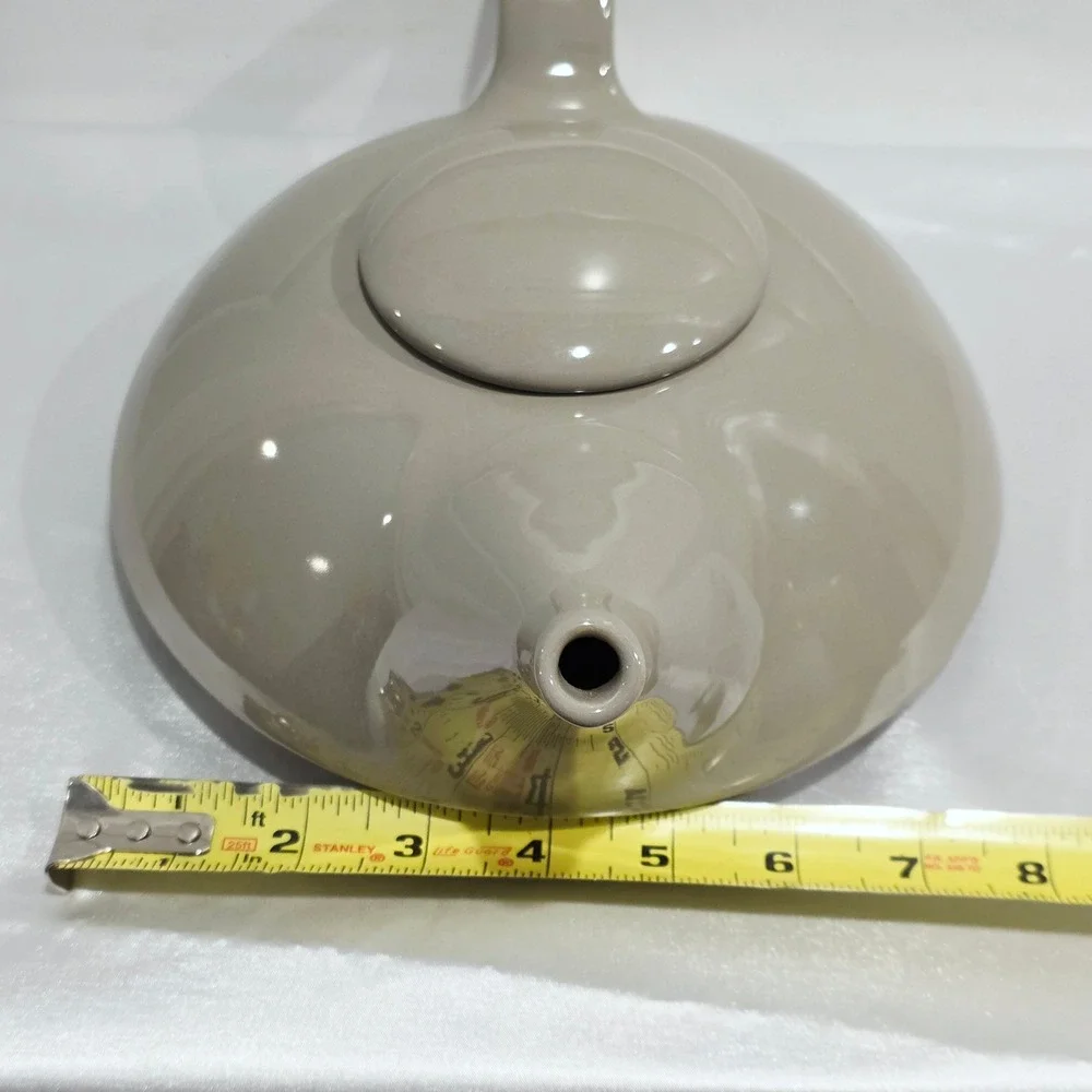 Claudia Schiffer Post Modern Teapot Ceramic‎ Taupe Quiet Luxury Modern